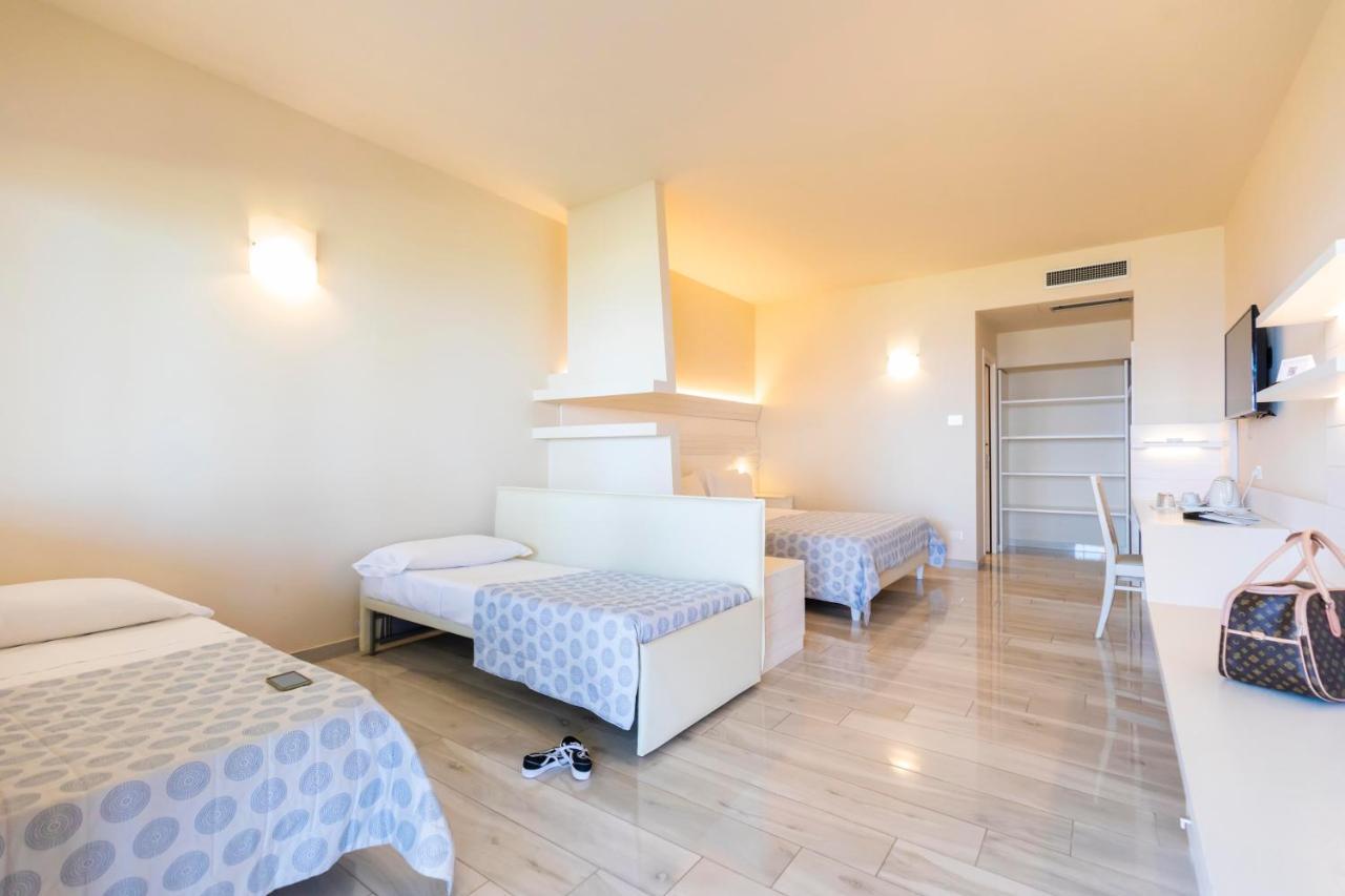 Borgo Donna Canfora Capo Vaticano Exterior foto