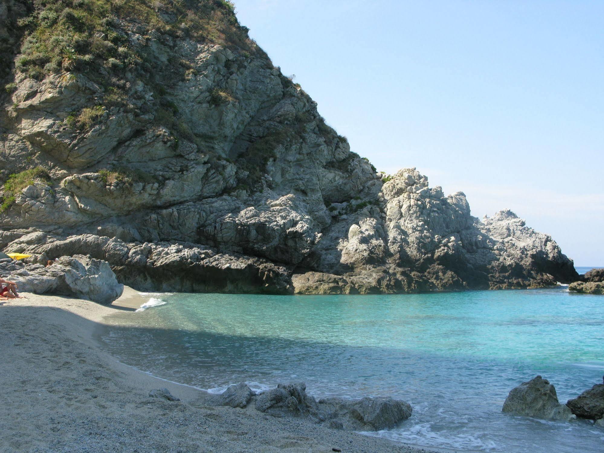 Borgo Donna Canfora Capo Vaticano Exterior foto